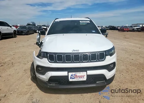 2025 Jeep Compass Latitude из США, поврежденный, VIN 3C4NJDBN4ST587408